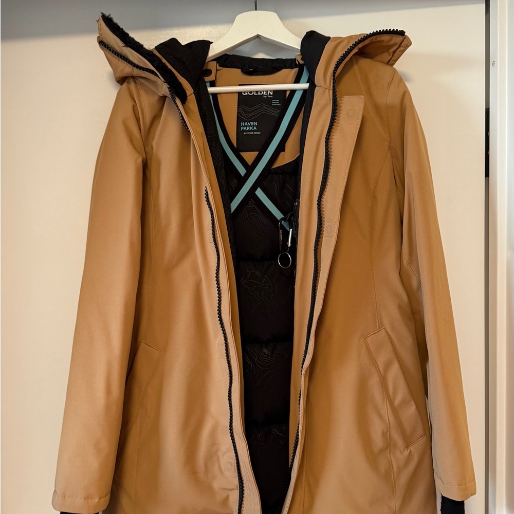 Aritzia Jacket
Golden By Tna Haven Parka